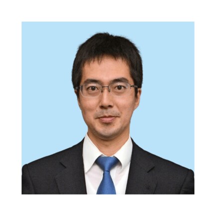 高見康裕氏