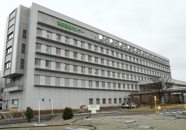 島根県西部唯一の地域がん診療連携拠点病院・浜田医療センター。常勤病理医の確保に苦慮する＝浜田市浅井町