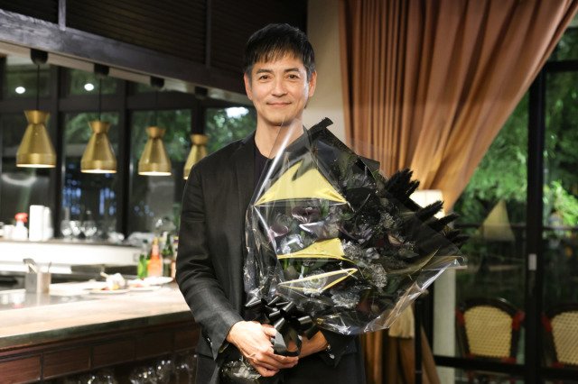 『ザ・ロイヤルファミリー』クランクアップ現場より(C)TBSスパークル/TBS