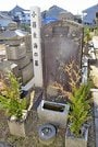 小篠敏の墓＝浜田市真光町、観音寺