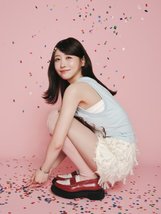 FRUITS ZIPPER・櫻井優衣、ソロメジャー1stシングルCD「夏いぞん」発売