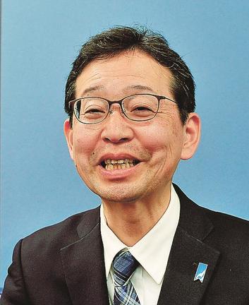 錦織功政氏