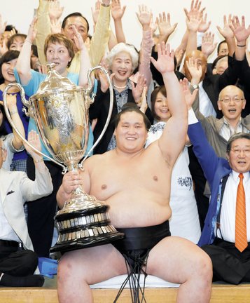 令和初の横綱を確実にした照ノ富士（資料）