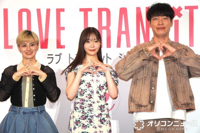 Prime video『ラブ トランジット』シーズン3配信記念イベントに登壇した(左から)ホラン千秋、指原莉乃、川島明 (C)ORICON NewS inc.