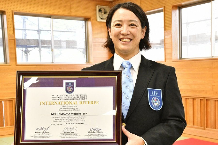 国際大会の審判員資格を取得 大田西中の柔道部顧問・浜岡さん「次の