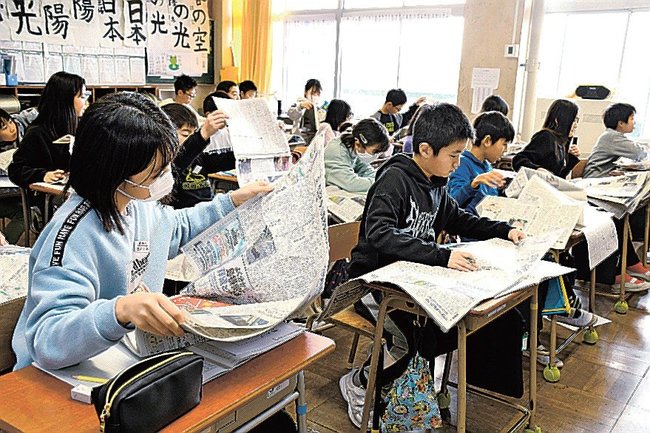 遥堪小で新聞教室