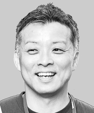 寺本英仁氏