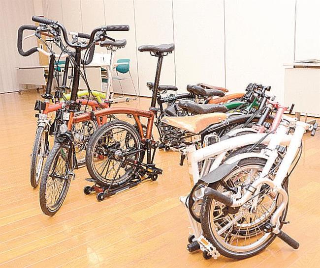ツアーで使用する予定の自転車＝島根県奥出雲町馬馳、布勢コミュニティーセンター