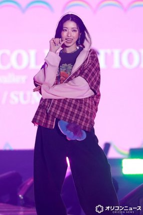 『第42回 マイナビ 東京ガールズコレクション 2026 SPRING/SUMMER』に出演したIS:SUE・YUUKI (C)ORICON NewS inc.