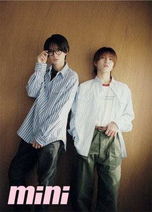 11日発売の『mini5月号』に登場する(左から)井上瑞稀、中村嶺亜