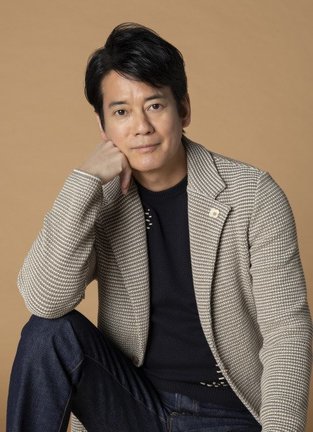 10月17日スタート『コーチ』で主演を務める唐沢寿明（C）宅間國博