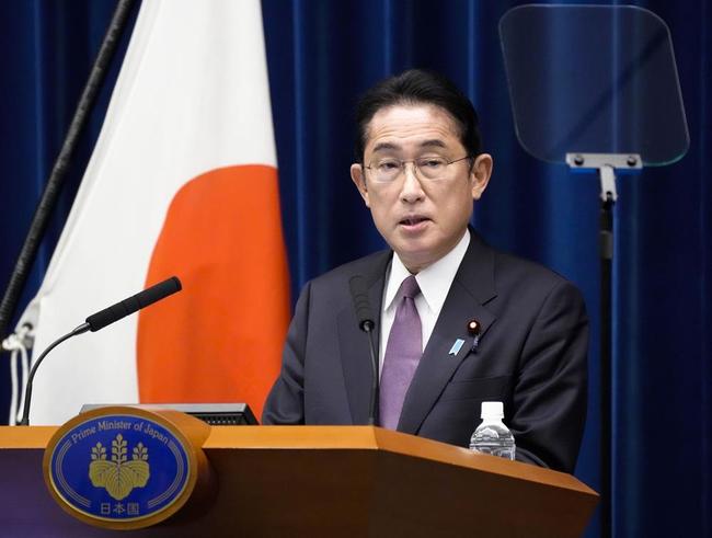 安保関連３文書を閣議決定し、記者会見する岸田首相＝２０２２年１２月１６日、首相官邸