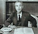 大阪市立大学学長時代の恒藤恭。１９５６年卒業アルバムから＝同大学大学史資料室提供
