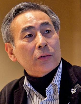 石蔵　文信氏