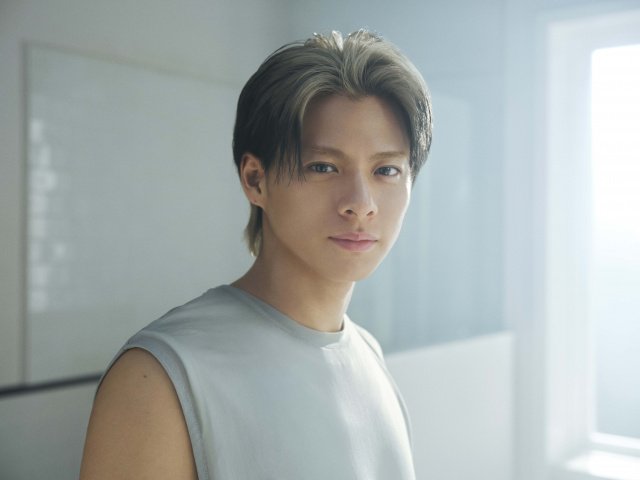 新CM「向き合うもの」編に出演するNumber_i・平野紫耀