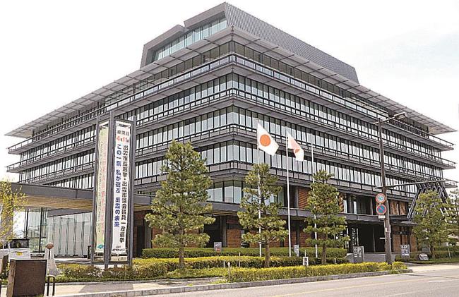出雲市役所＝出雲市今市町
