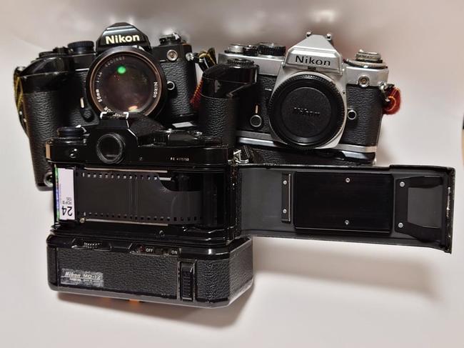 仕事で使用していたフィルムカメラ