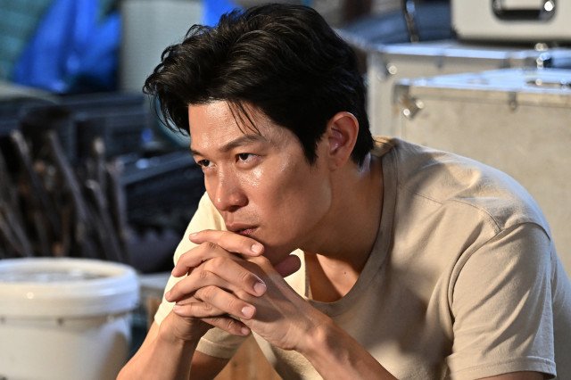 日曜劇場『リブート』の場面カット(C)TBS