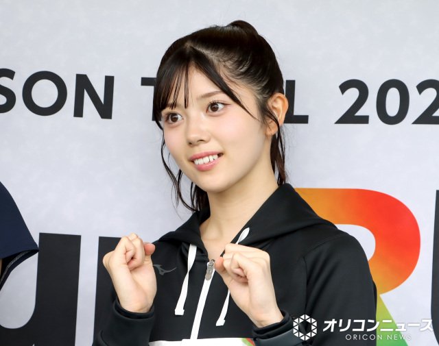 大阪マラソンのプレイベント『10K & Fun RUN Presented by Osaka Metro』に登場したNMB48・坂下真心 (C)ORICON NewS inc.