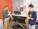 地元に根付くグループを目指す（左から）杉本孝一さん、川神悦子さん、高木健斗さん
