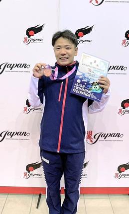 水泳・飛び込みの日本学生選手権の男子高飛び込みで３位に入った島根大の後藤啓佑＝Ａｓｕｅ大阪プール