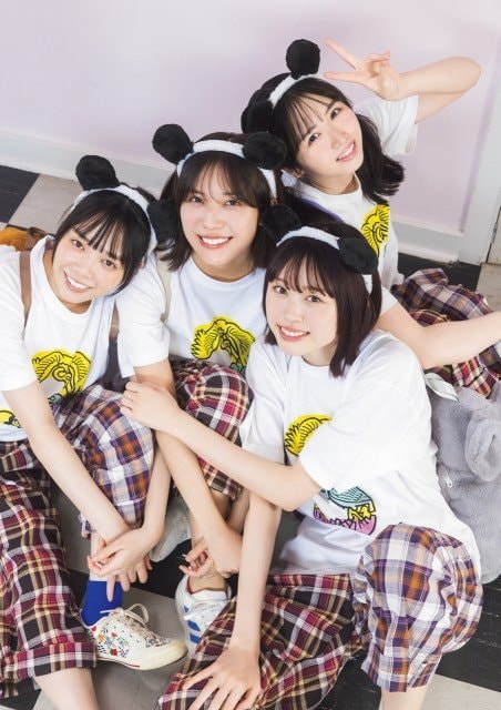 日向坂46 山口陽世 （2024 浴衣） 日向坂46 森本茉莉 生写真 浴衣2024