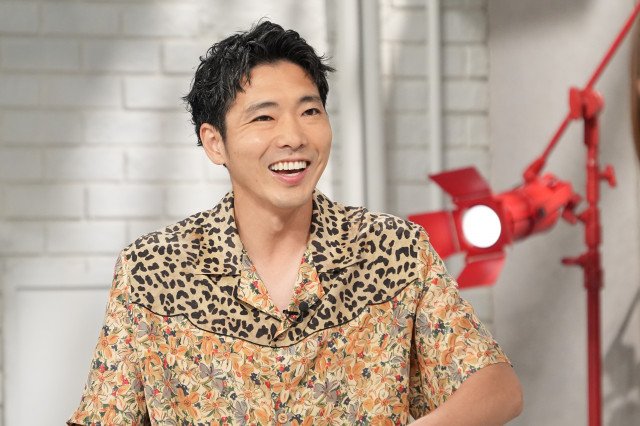 『おしゃれクリップ』に出演する柄本佑(C)日本テレビ