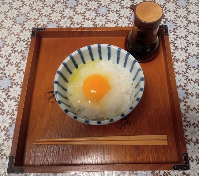 手軽な朝ご飯の一つ「卵かけご飯」