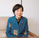 20年を超える調停委員の活動を振り返る三木厚子さん＝松江市内
