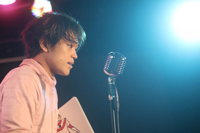 『初恋芸人』で映画初主演を務めた原嘉孝(C)『初恋芸人』フィルムパートナーズ