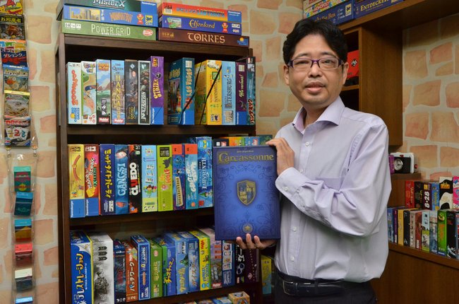 ボードゲームの魅力を紹介するホワイエピッコリーノの池田典彦店長