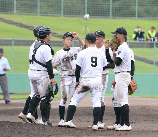 江津工業ー益田東＝２０２３年７月１４日、県立浜山公園野球場