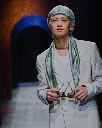 エトロ2026/2027秋冬ウィメンズコレクションに出席したKing & Prince・高橋海人