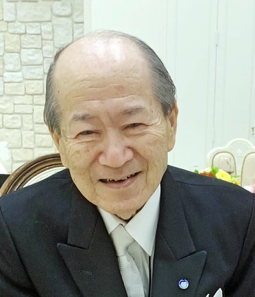 岩本久人氏
