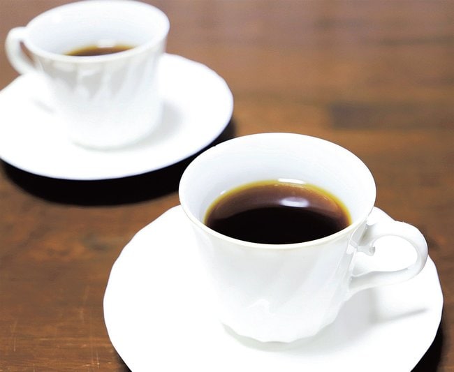 ビジネスシーンで出されることが多いコーヒー。飲めない場合は「もてなす気持ちへの感謝」を伝えることが大切