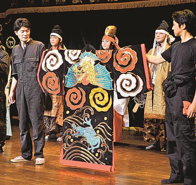 完成した石見神楽東京社中のオリジナル衣装